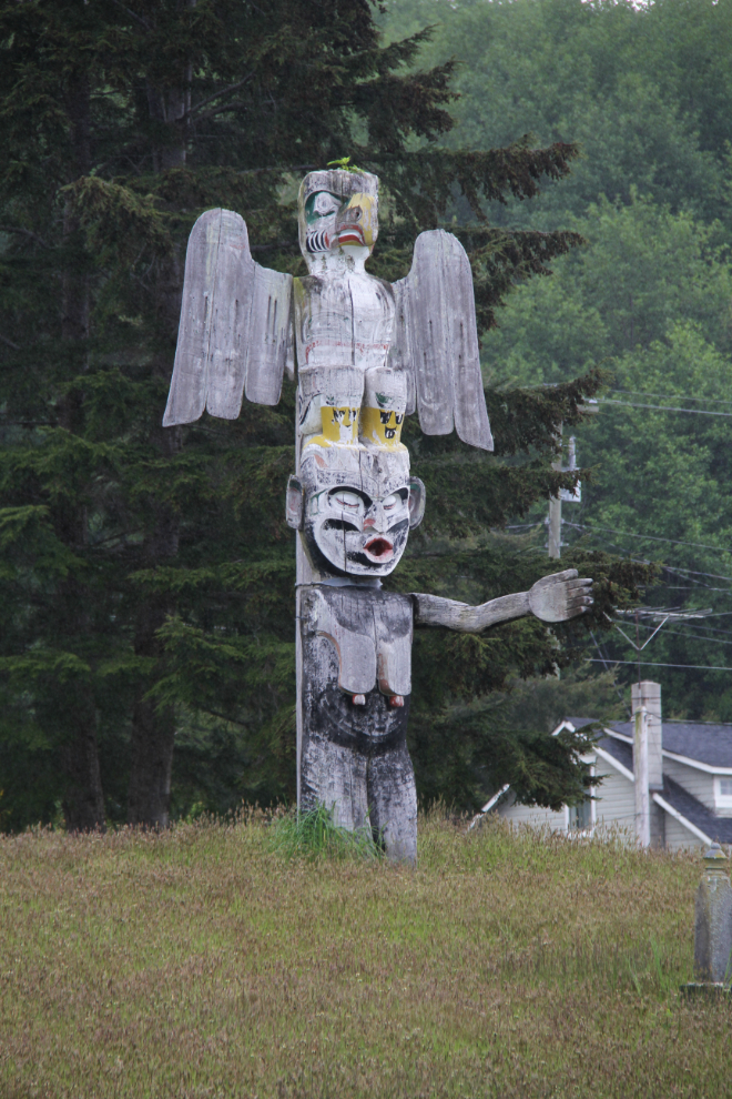 Totem pole in the 'Namgis burial grounds at Alert Bay, BC