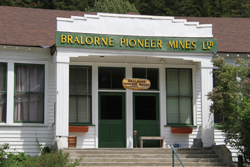Bralorne Pioneer Motel, BC