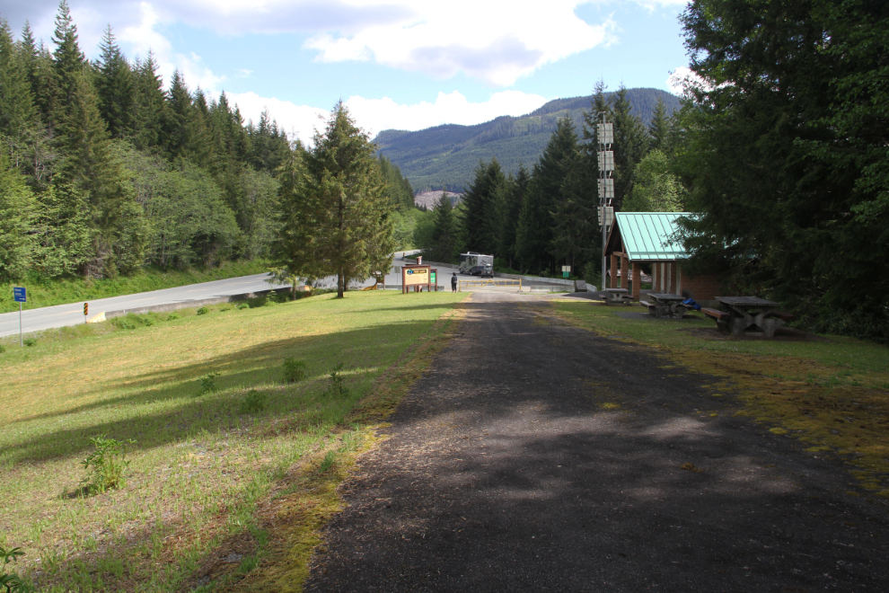 Hoomac Lake Rest Area along BC Highway 19