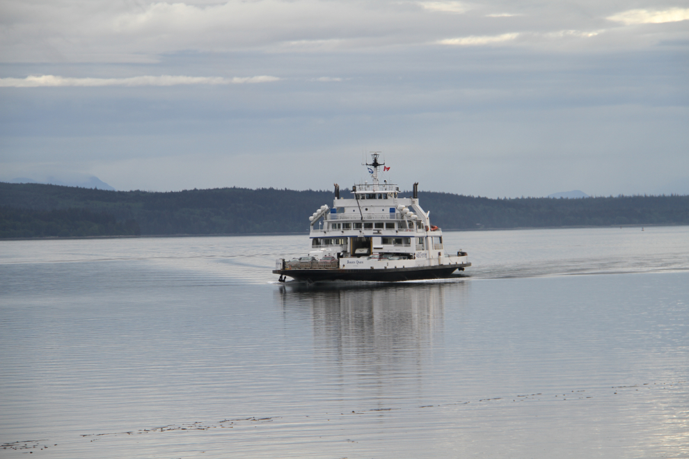 Ferry Bowen Queen approaches Port McNeill, BC