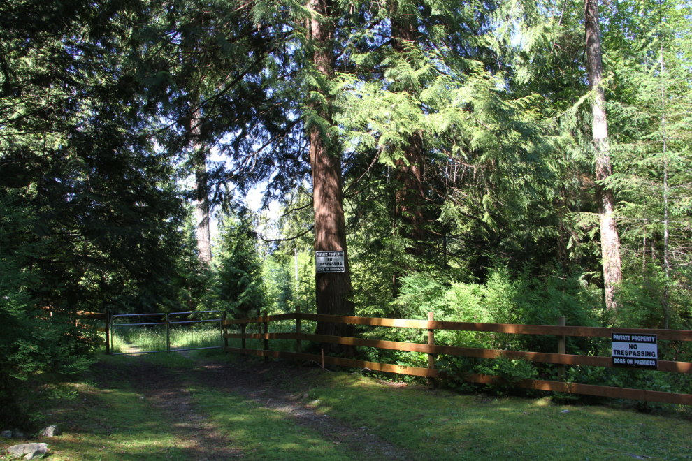 Beach access at Stillwater, BC