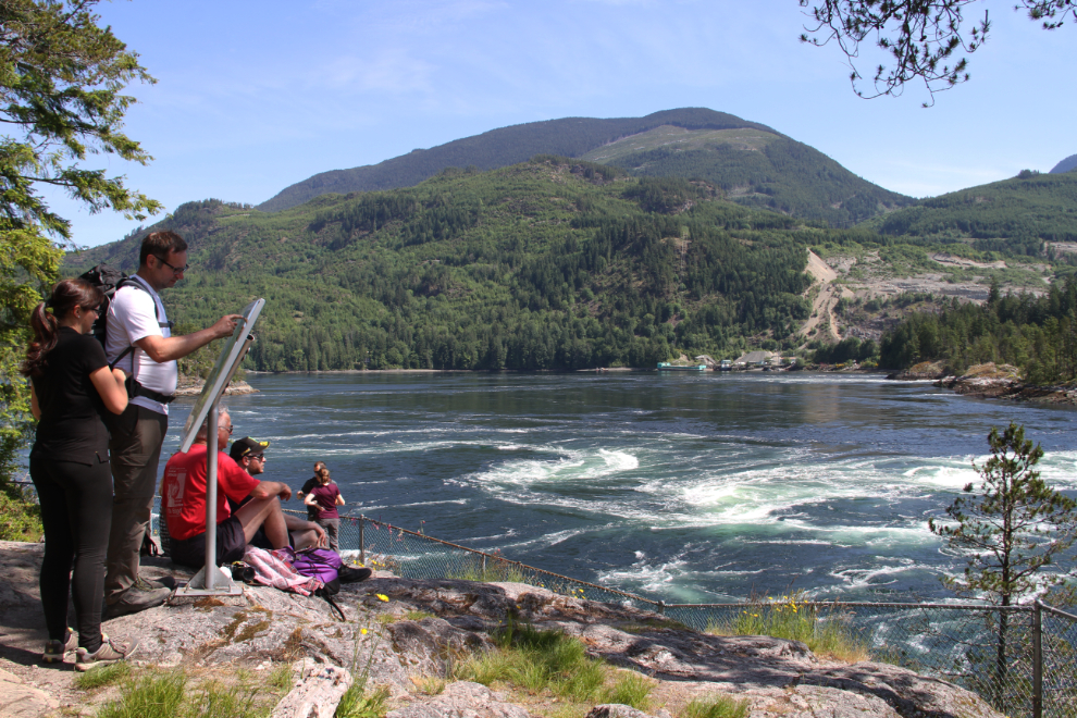 Spectators at Sechelt Rapids, Skookumchuck Narrows, BC