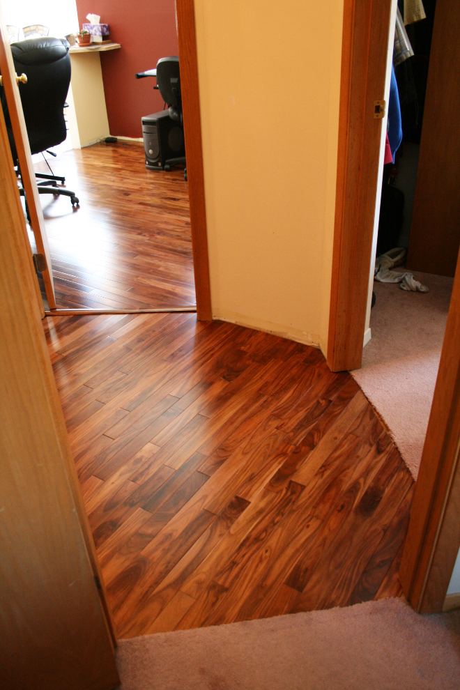 Installing a solid hardwood floor