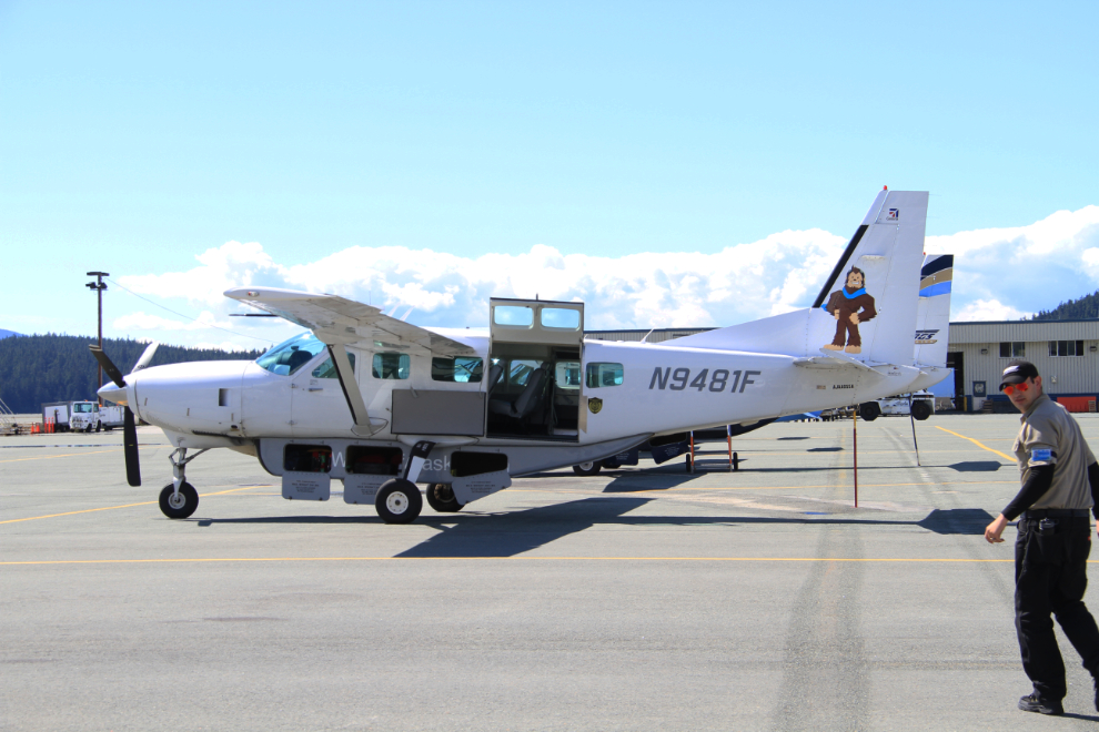Wings of Alaska Cessna 208 Caravan N9481F