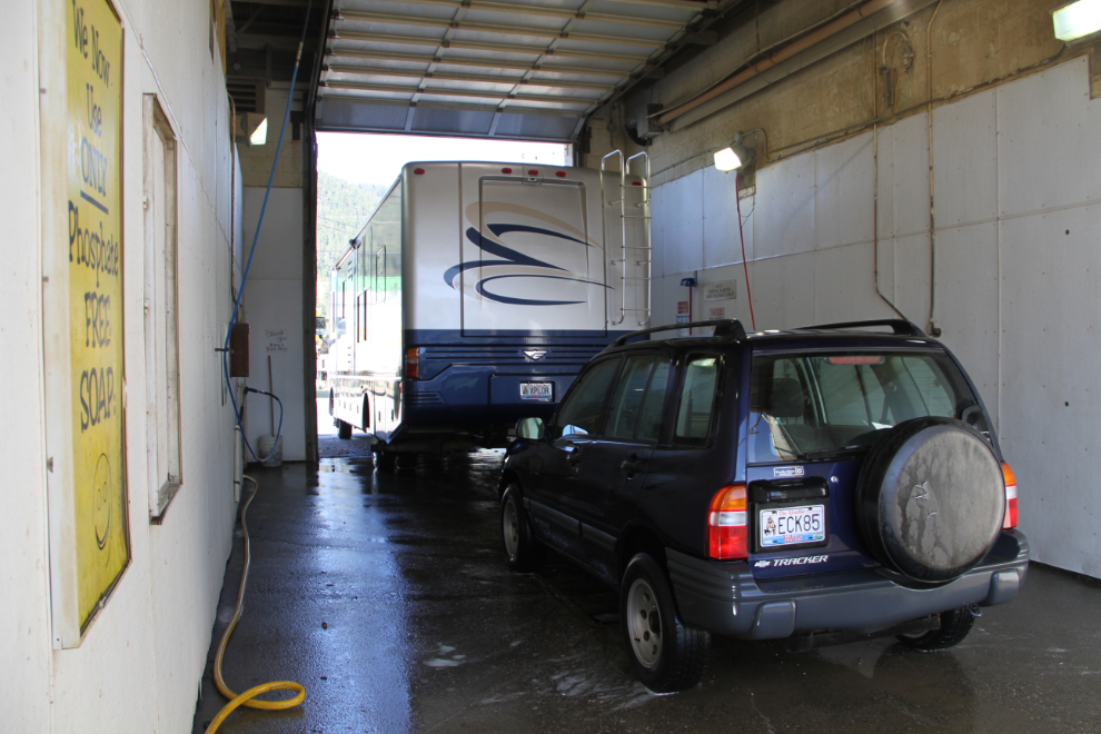 Blacky's Truck & Car Wash was perfect for cleaning the RV in Williams Lake, BC