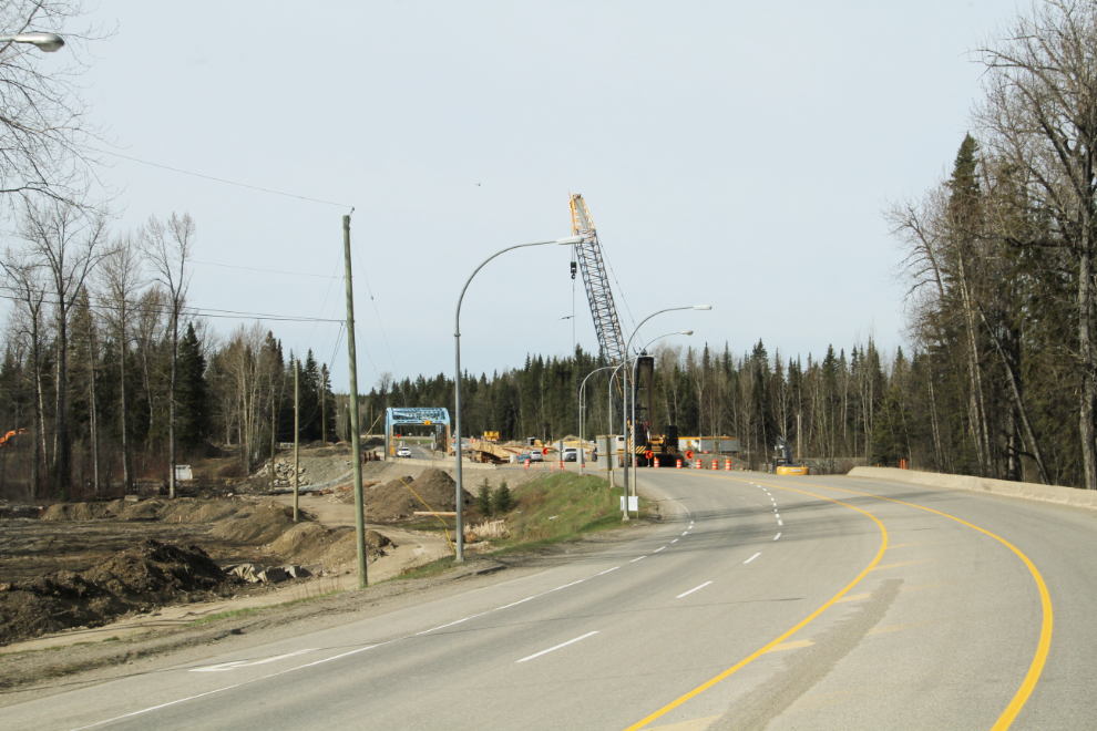 Bridge replacement on BC Hwy 97