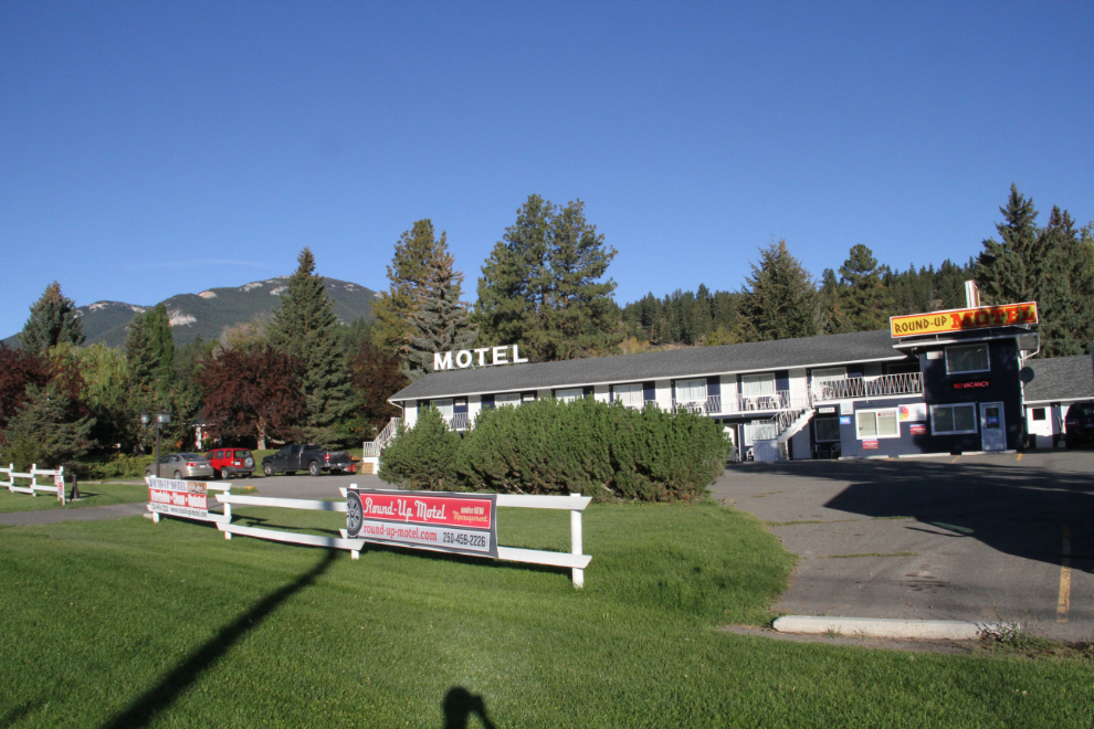 Round-Up Motel, Clinton, BC