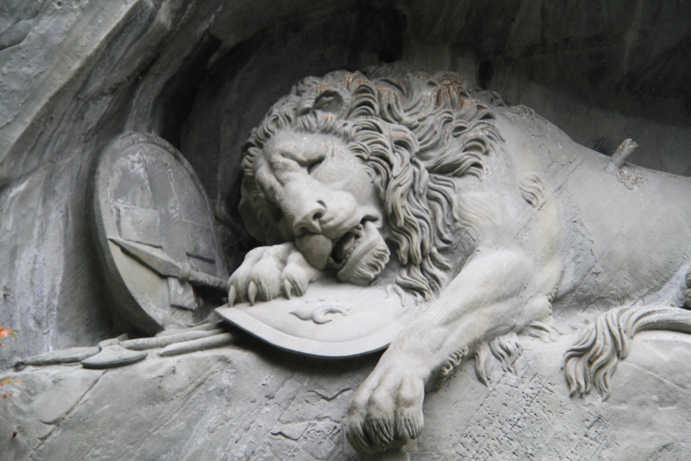 The Lion of Lucerne (Lowendenkmal) - Lucerne, Switzerland