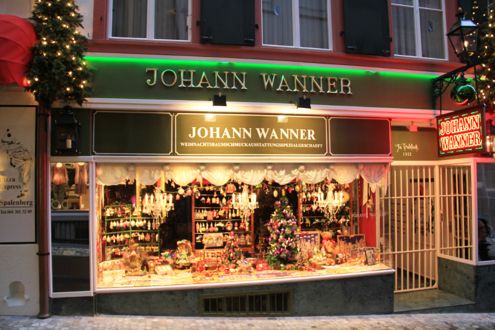 Johann Wanner Weihnachtsbaumschmuckausstattungsspezialgeschaeft in Basel, Switzerland