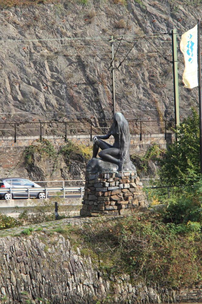 Statue of Loreley on the Rhine River.