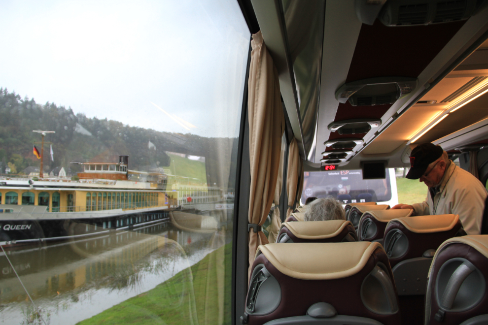 Boarding a motorcoach at Trier