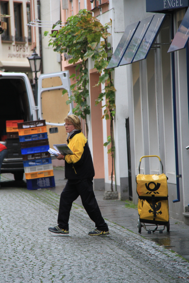 Mail delivery in Bernkastel, Germany