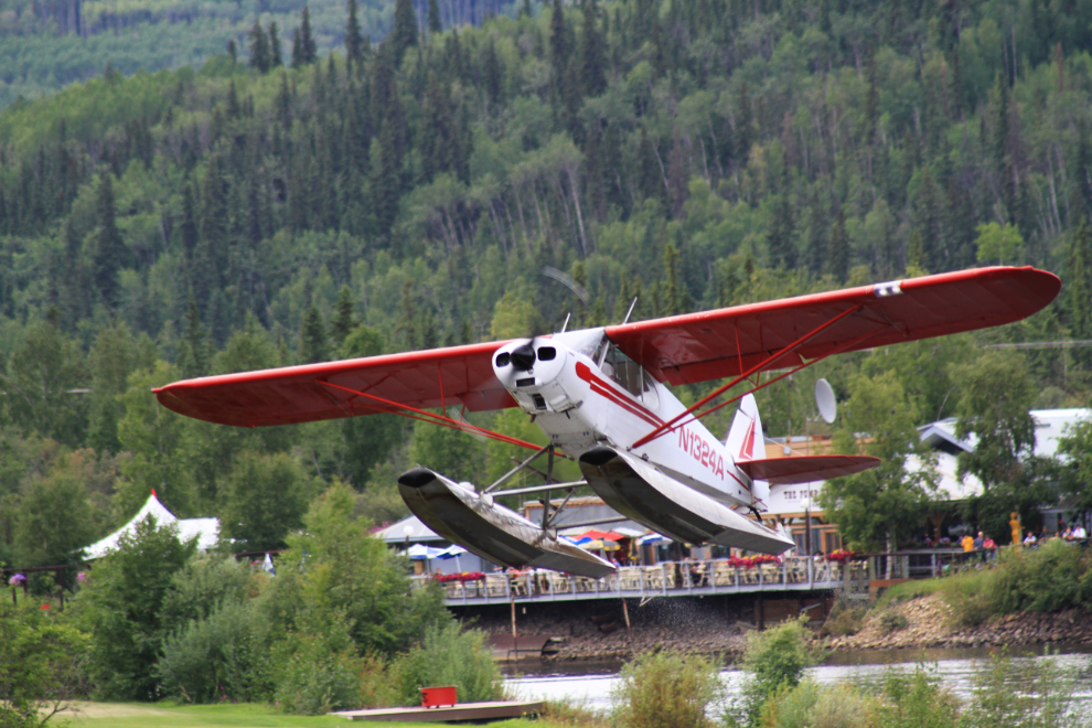 Bush plane flying demonstration on the Chena River at Fairbanks