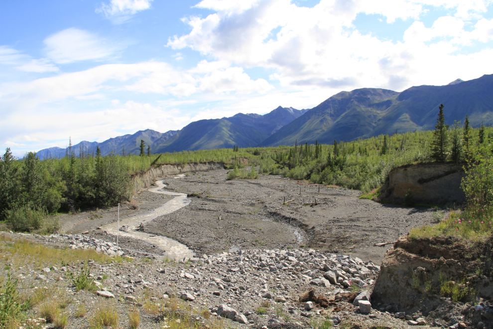 Copper Joe Creek at Alaska Highway Km 1695.3, Yukon
