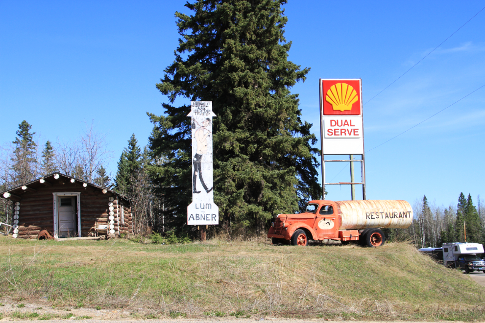 Lum 'n' Abner's lodge at Alaska Highway Historic Mile 233