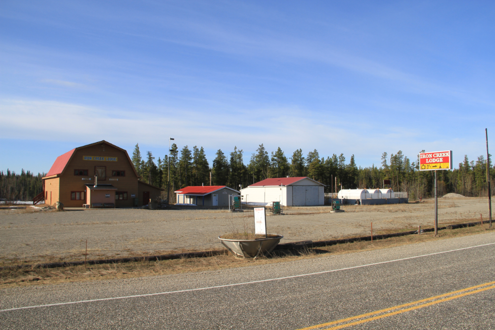 Iron Creek Lodge, Alaska Highway