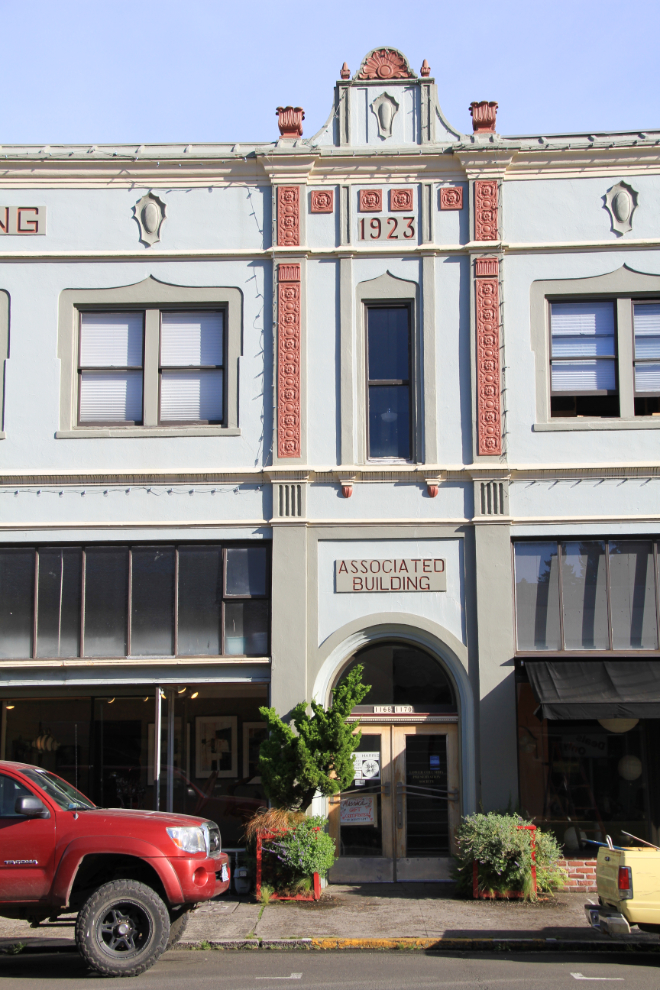 The Associated Building (1923) in Astoria, Oregon