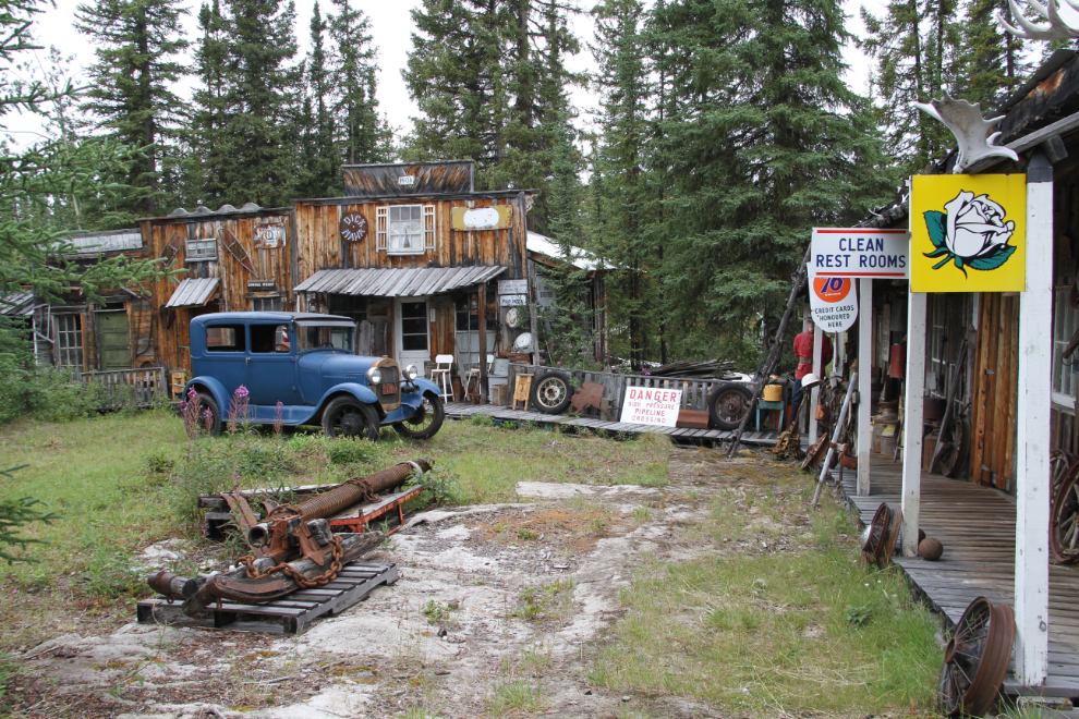 Private museum along the Alaska Highway