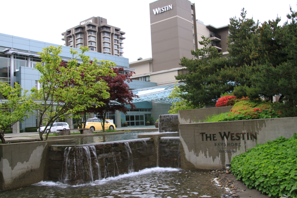 Water feature at the Westin Bayshore