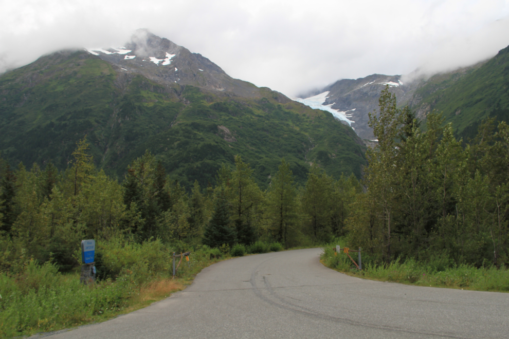 The entrance to Williwaw Campground, Alaska