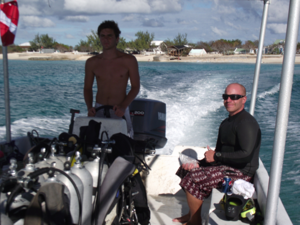 Scuba diving with Blue Water Divers at Grand Turk, BWI