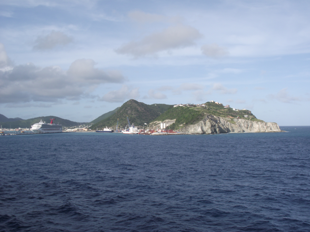 Sailing from St. Maarten