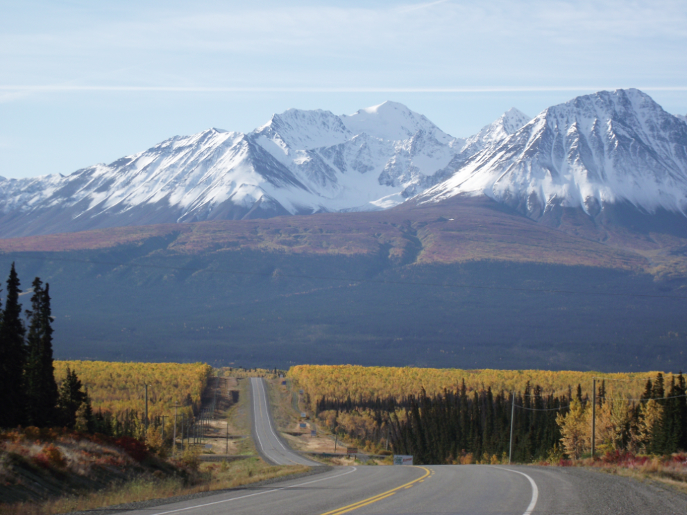 Fall colors along the Alcan at Haines Junction