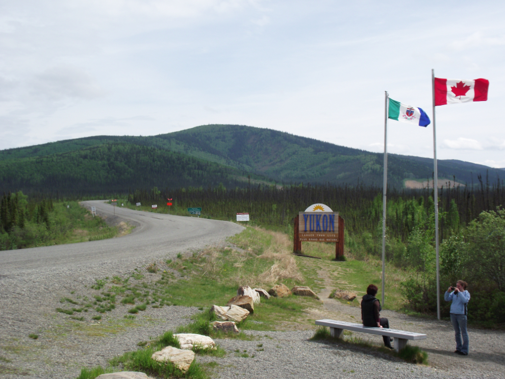 The US-Canada border on the Alaska Highway