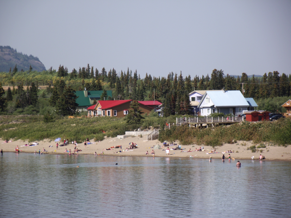 The beach and viewing deck at Carcross