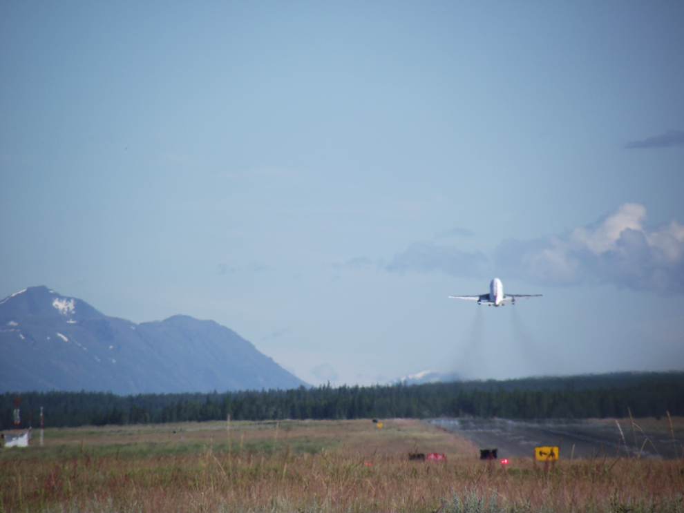 Air North's Boeing 737 C-FJLB departs from YXY