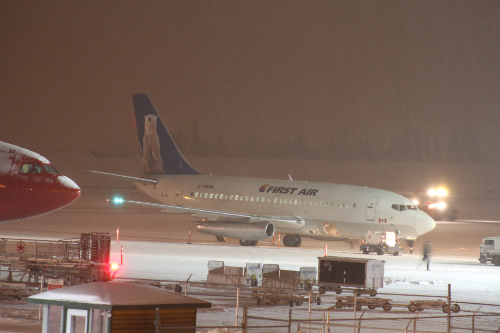 C-FNVK, a First Air Boeing 737, at Whitehorse, Yukon