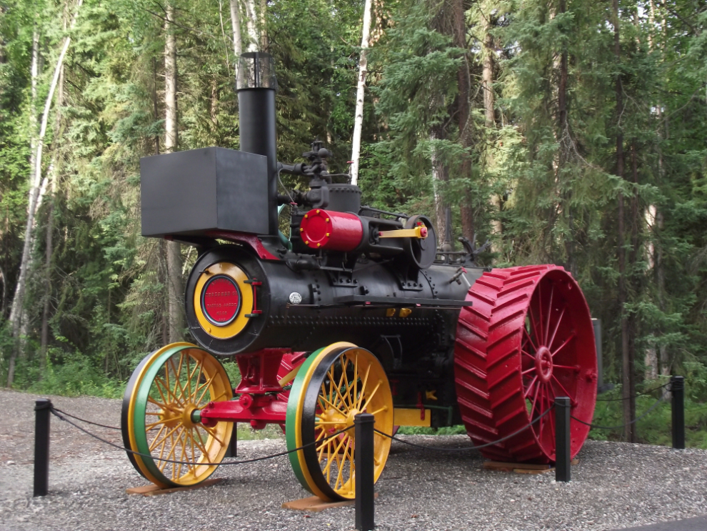 A 16-horsepower 1905 Advance Traction Engine at the Fountainhead car museum in Fairbanks