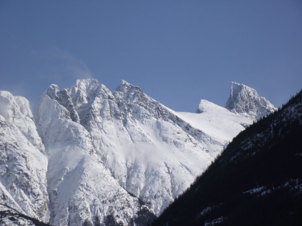 The South Klondike Highway in early March