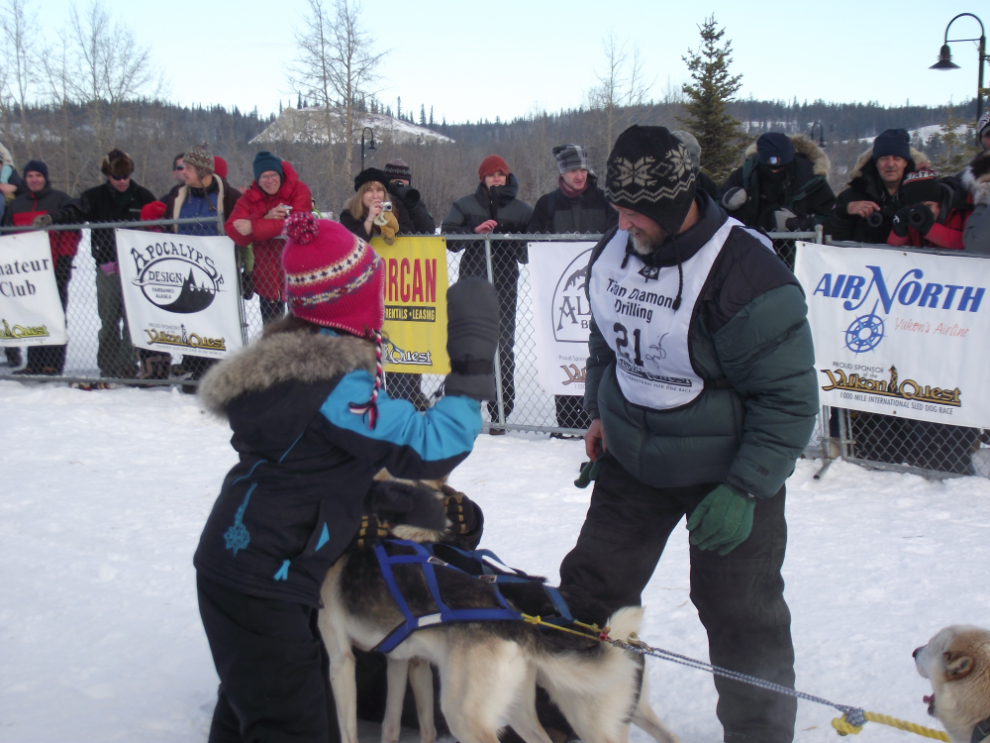 Jerry Joinson in the Yukon Quest sled dog race, 2011