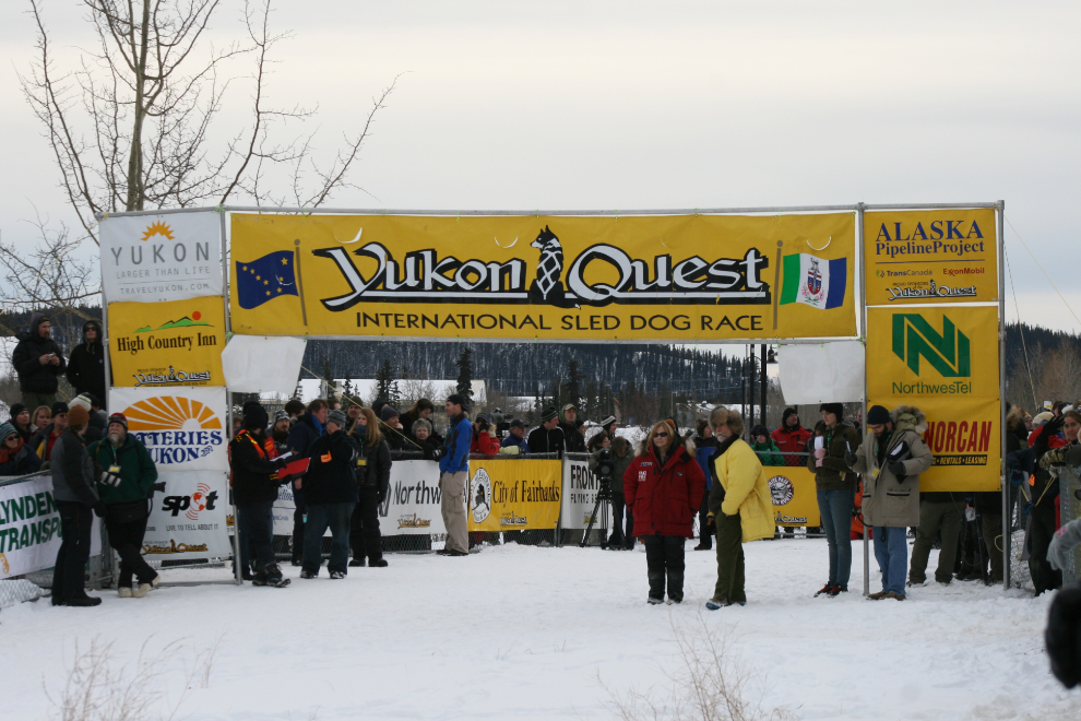 Yukon Quest 2010 finish line