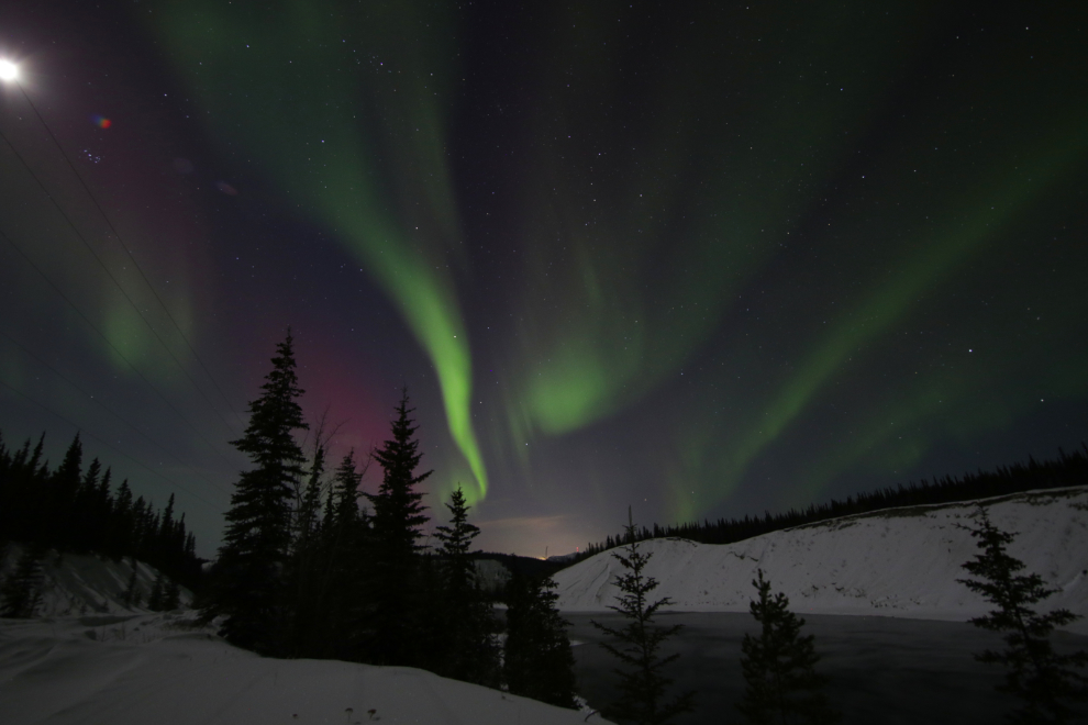 Aurora borealis over the Yukon River just east of Whitehorse