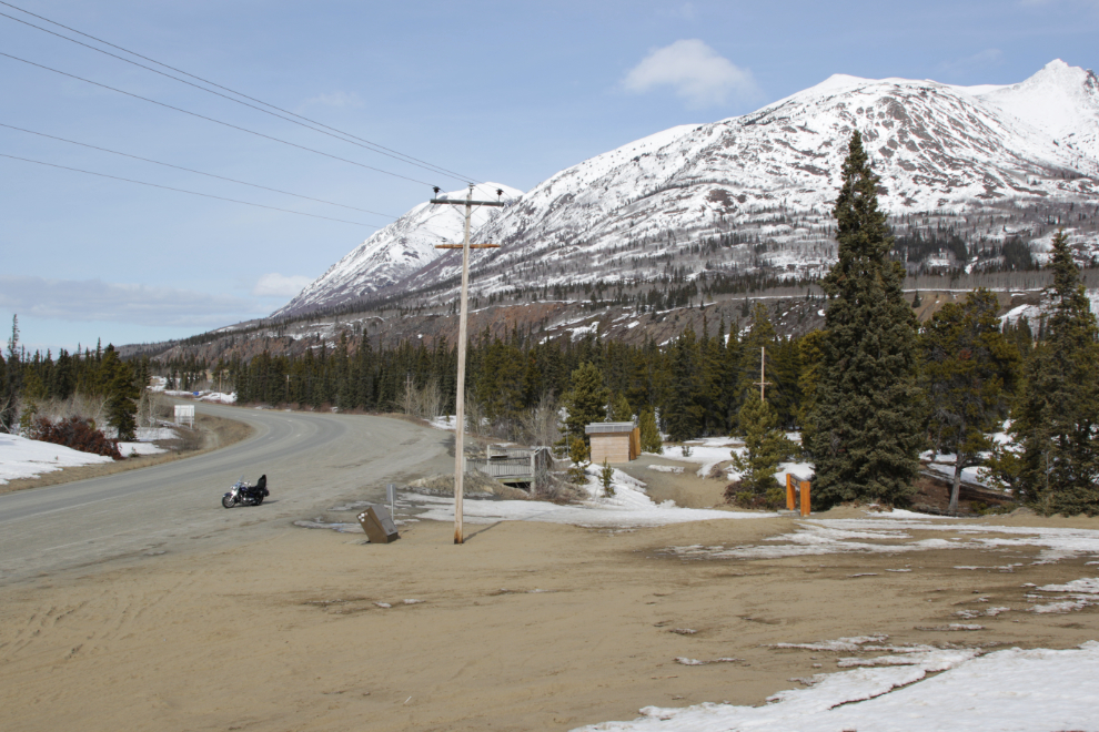 The rest area at the Carcross Desert