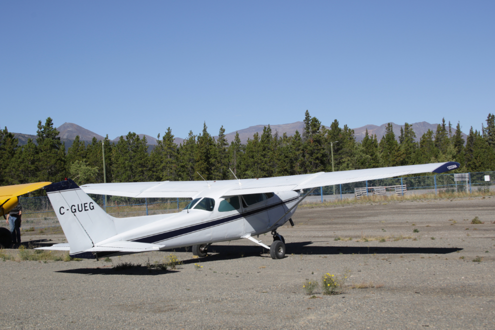 C-GUEG is a 1976 Cessna 172M Skyhawk owned by the YXY Flyers Association.