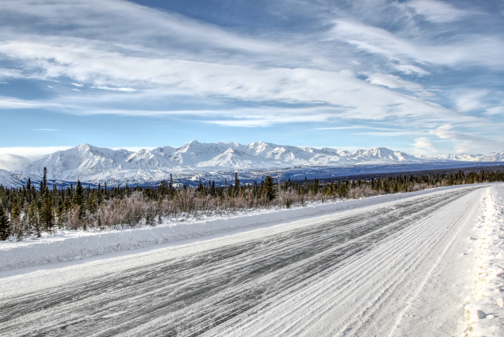The mountains of Kluane in February