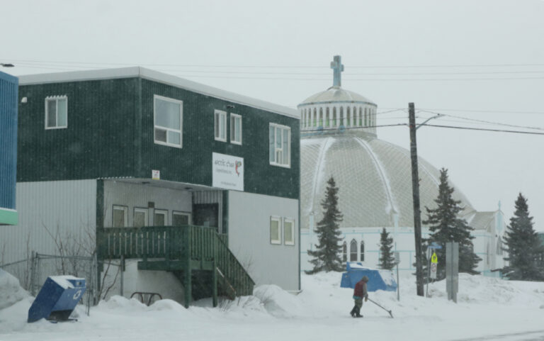 Exploring downtown Inuvik, NWT – The ExploreNorth Blog