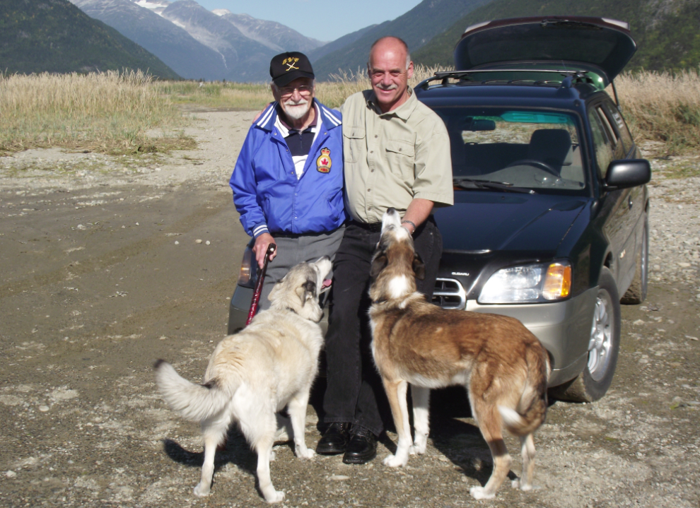Murray Lundberg, his Dad Robert, and Murray's dogs at Dyea, Alaska.