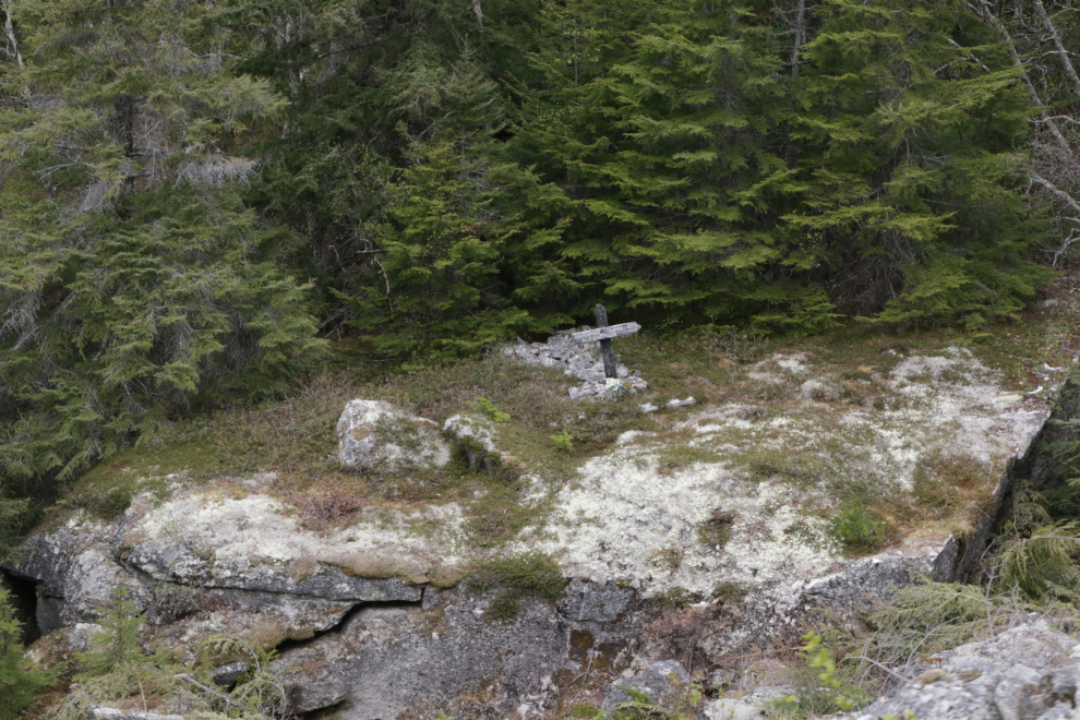 Riding the White Pass & Yukon Route railway. Black Cross Rock.