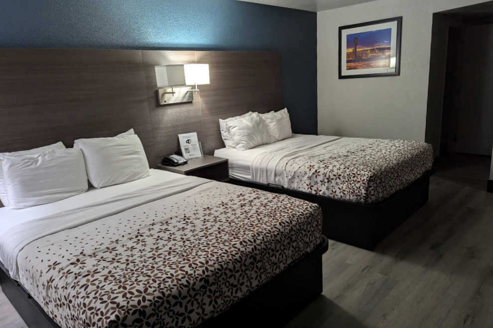 SureStay by Best Western Phoenix Airport, room #104.