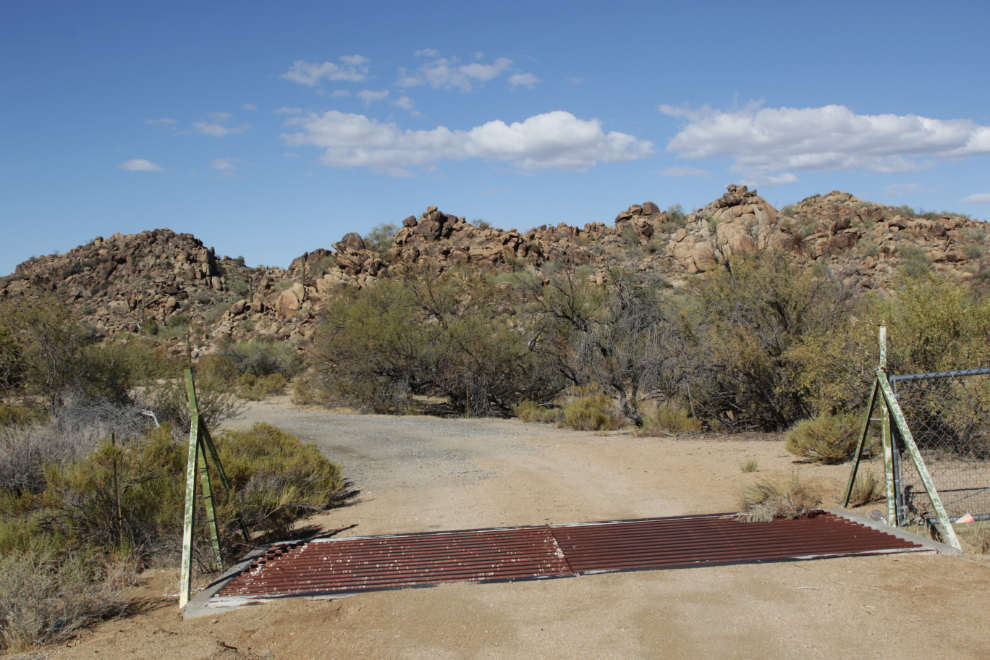 An enticing back road and strange rock piles along Arizona Highway 93.