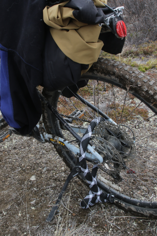 Locking my e-bike to go for a hike.