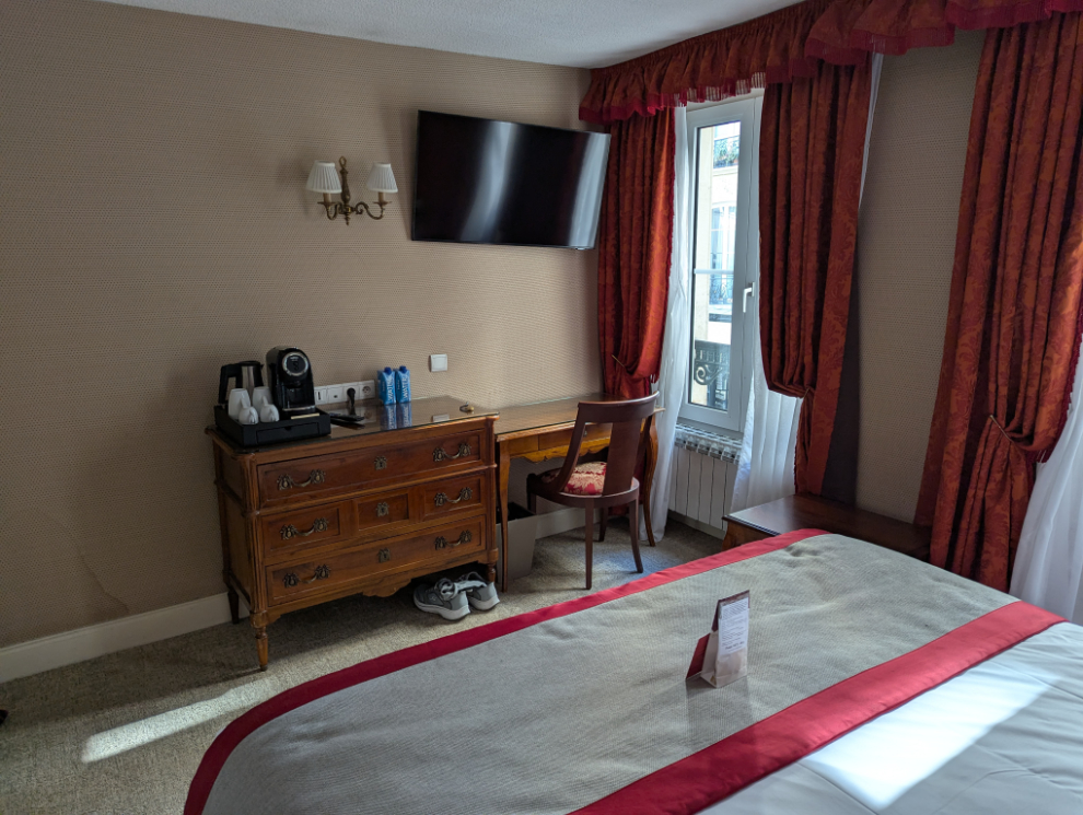 Room 15 on the second floor of the Hotel de Seine in Paris.