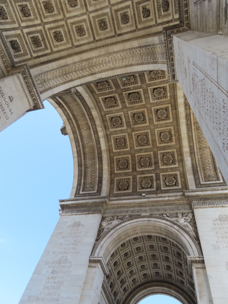 Wonderful detailing on the Arc de Triomphe.