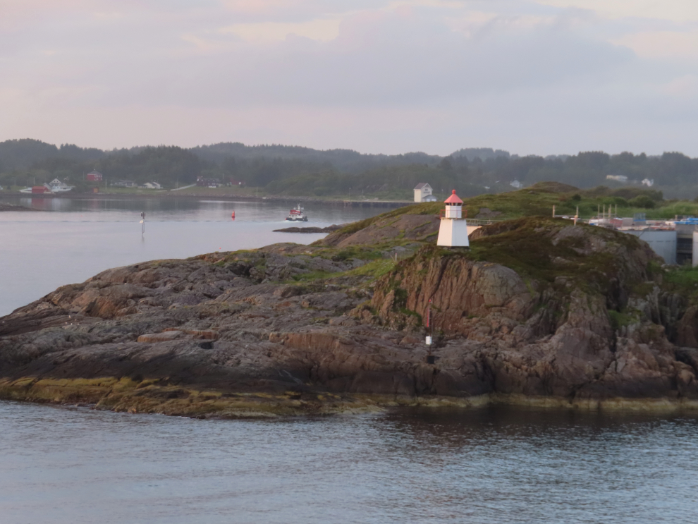 A small navigation light in Norway.