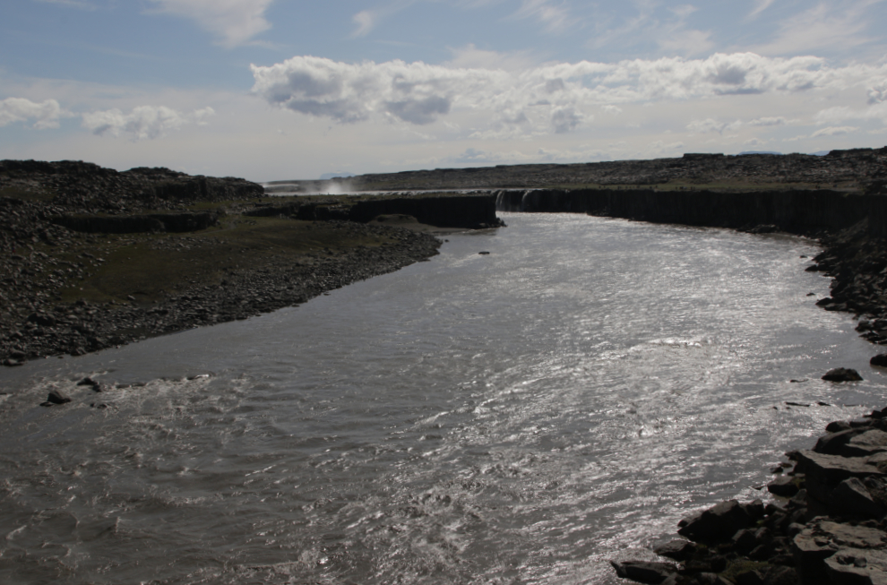 Looking upriver from Dettifoss, Iceland, the spray of Selfoss could be seen.
