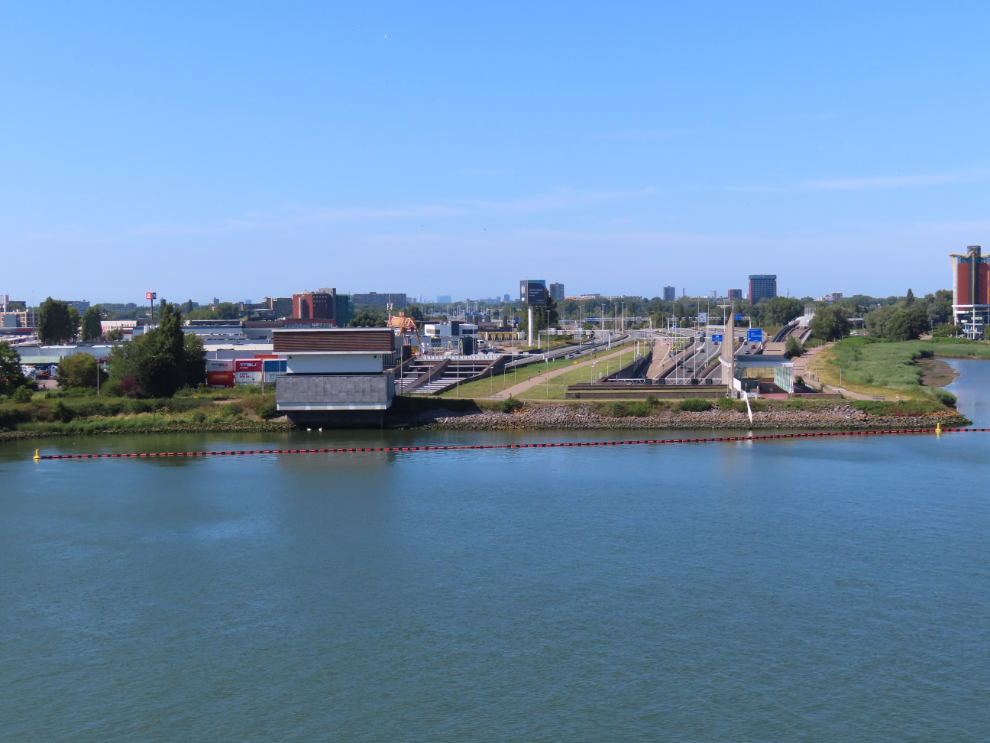 One of at least two major highways that pass under the river Maas between Rotterdam and the sea.